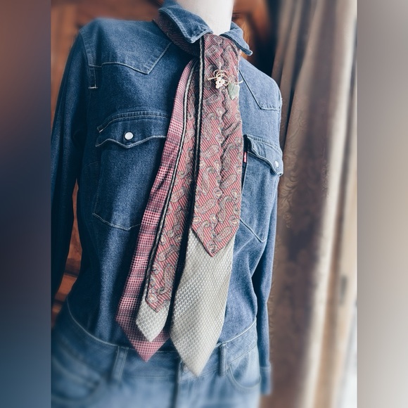 Jade Brooch Mid Century Modern - Picture 7 of 10